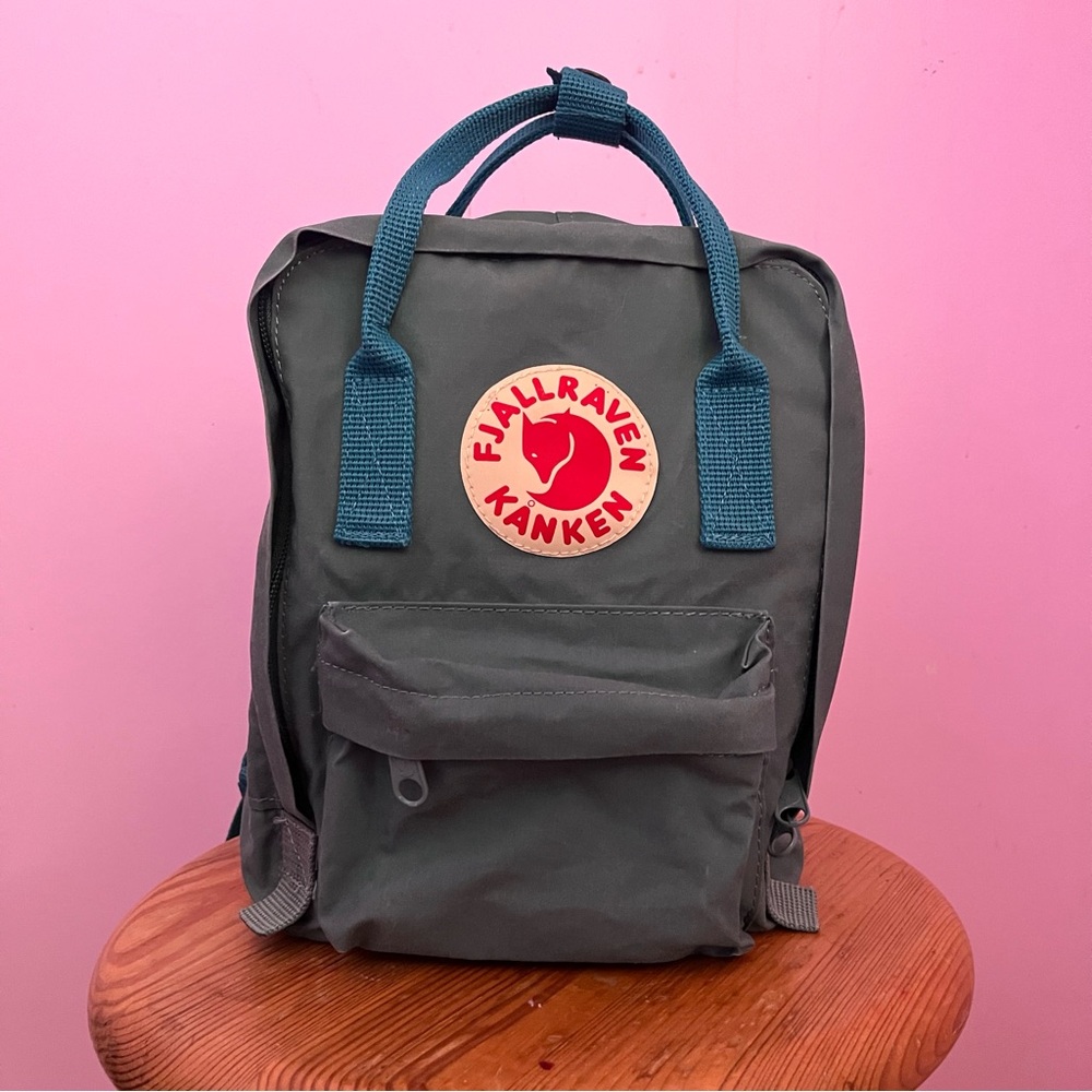 Fjallraven Kånken Mini Backpack